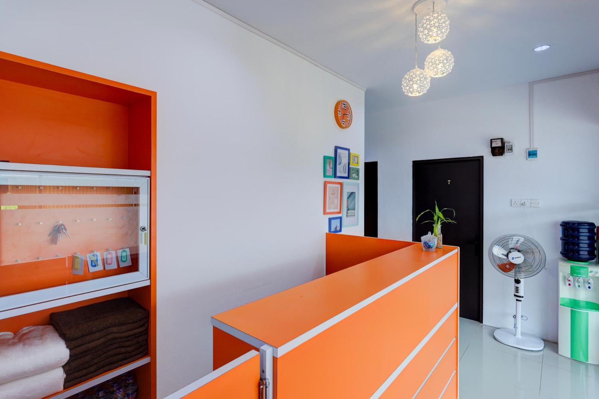 Super Oyo Capital O 93076 Batam Backpacker Guesthouse 2 Pembunuh Dış mekan fotoğraf