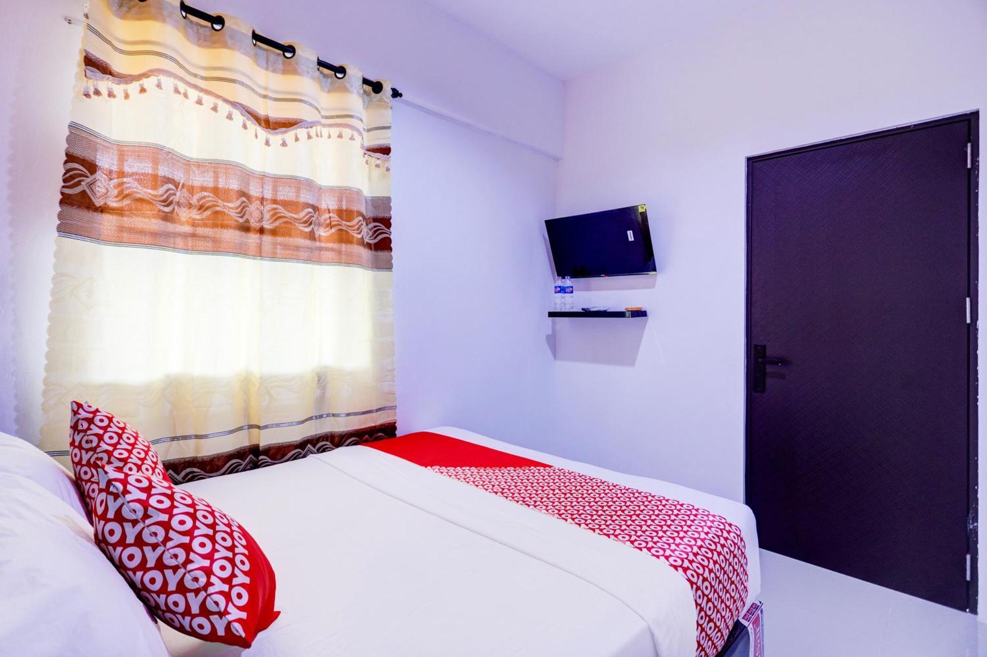 Super Oyo Capital O 93076 Batam Backpacker Guesthouse 2 Pembunuh Dış mekan fotoğraf