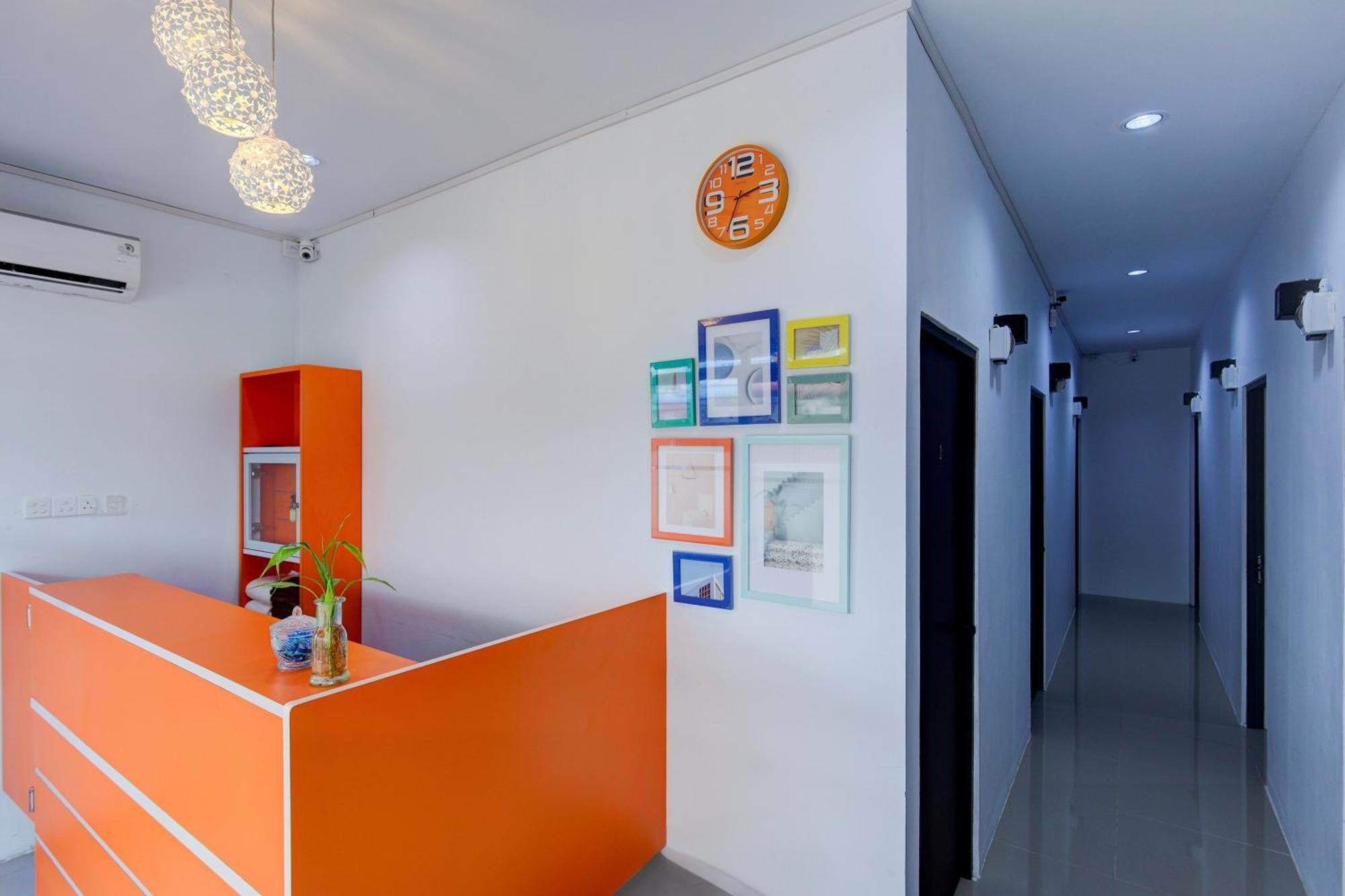 Super Oyo Capital O 93076 Batam Backpacker Guesthouse 2 Pembunuh Dış mekan fotoğraf